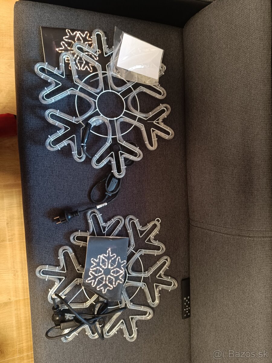 Svietiaca vianočná dekoracia