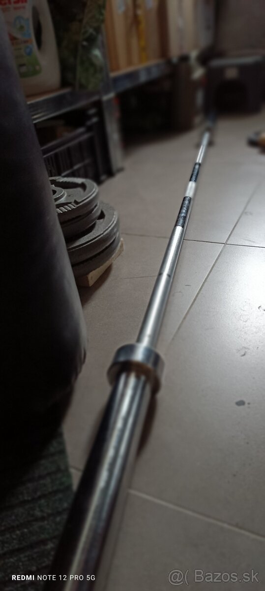 Nakladacia olympijska tyč