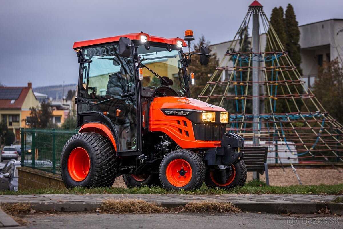 Malotraktor Avenger 26
