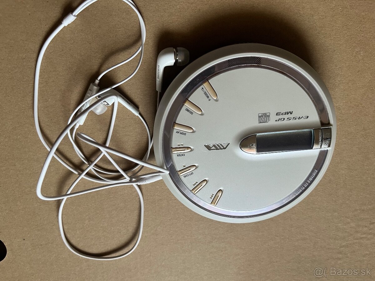 Predam CD, DVD a kazetovy prehravac a ine