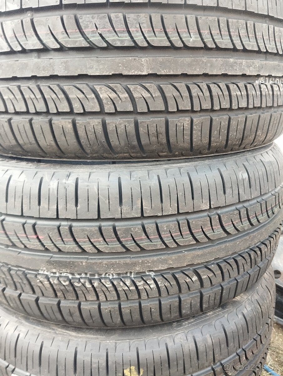 235/45 R19 letné pneumatiky Pirelli 3ks