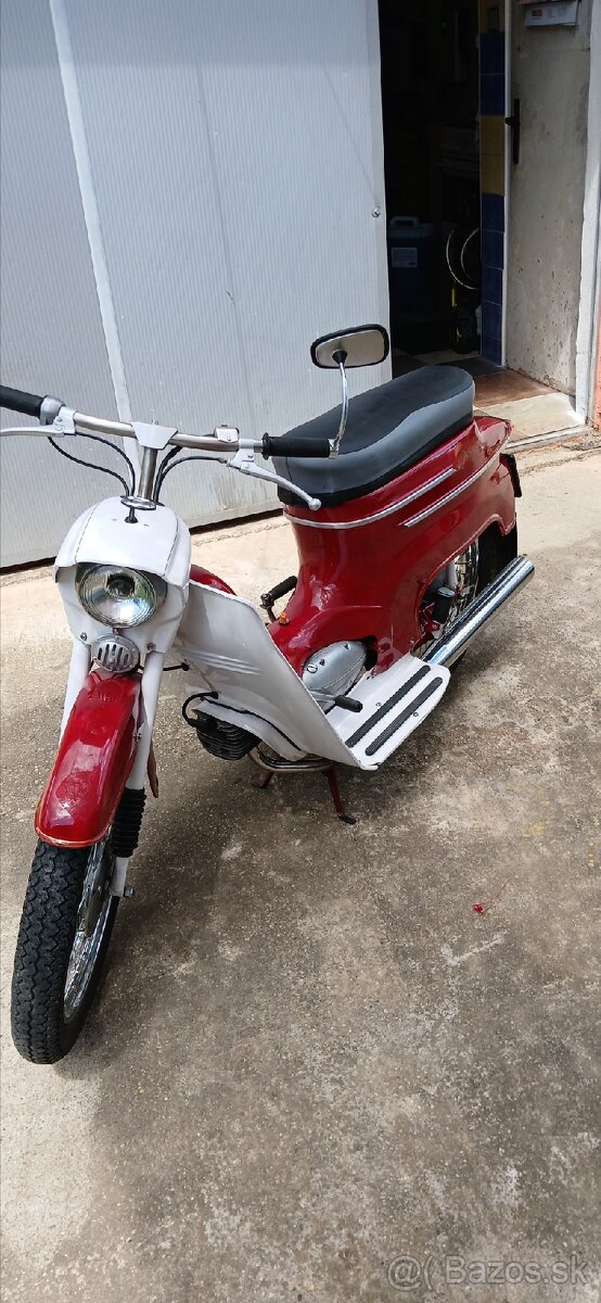 JAWA 50 typ 20