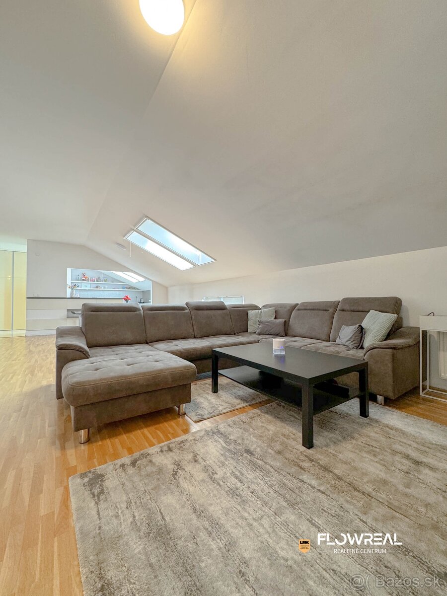 Na prenájom moderný 4 izbový byt v centre mesta Ilava