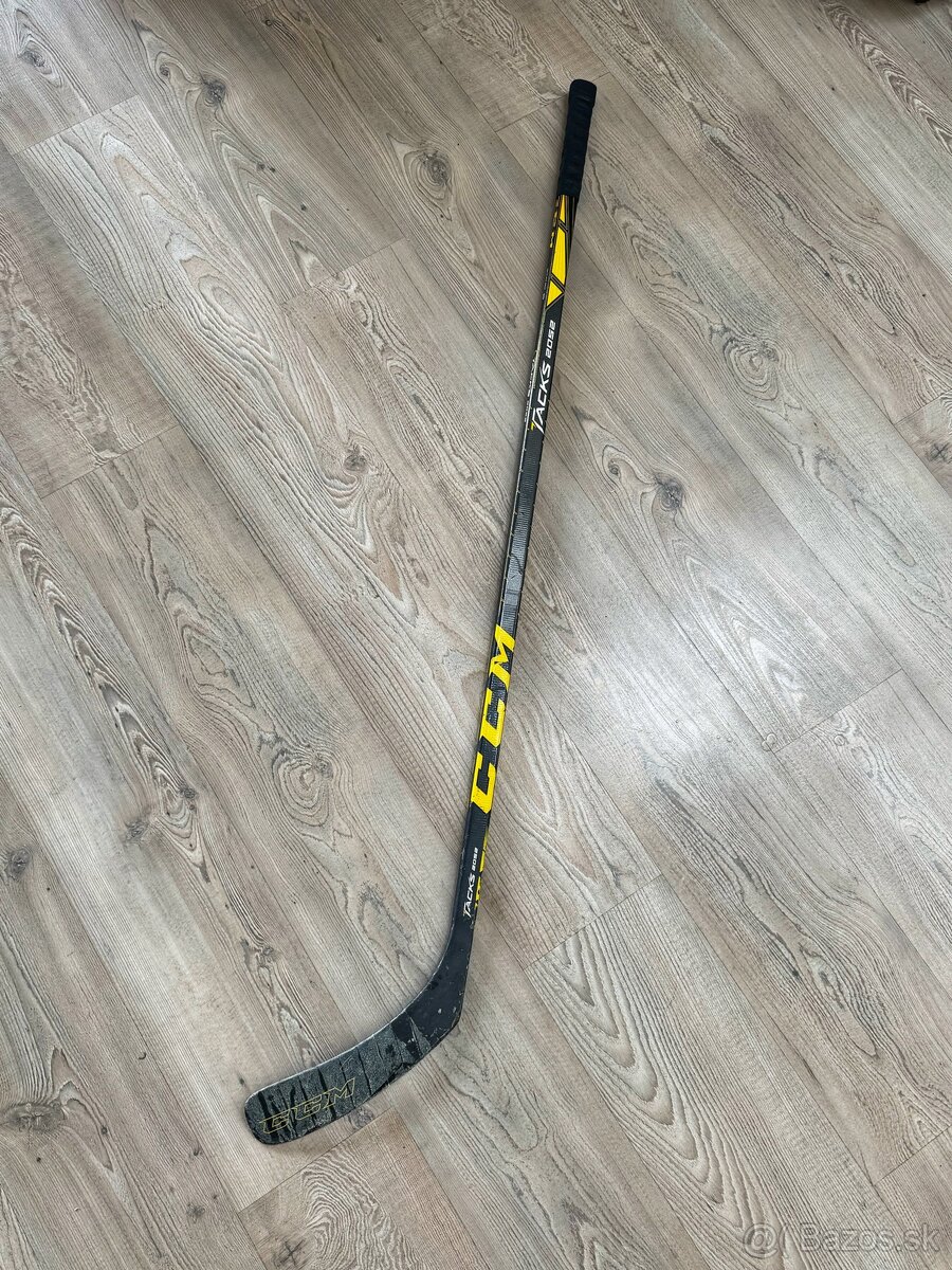 Hokejka CCM Tacks 2052