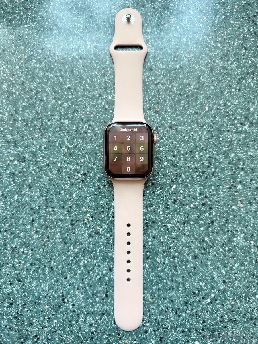 Apple Watch SE44 32Gb