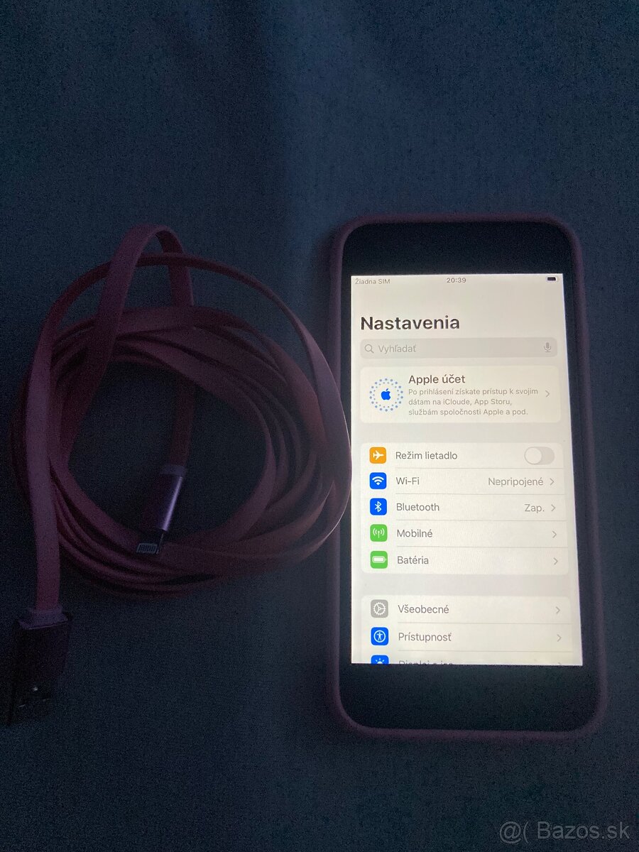 Predám iPhone se 2020.64 GB.