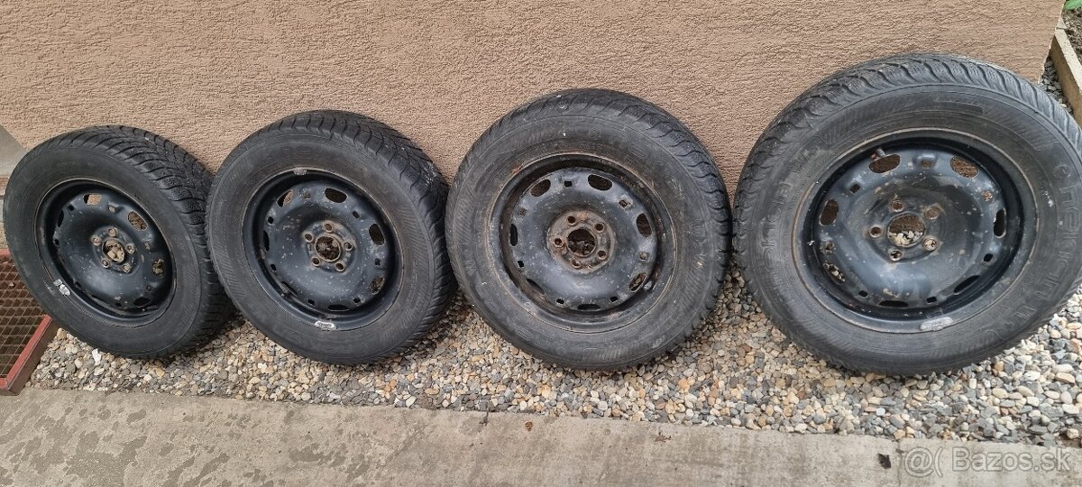 Predam 4x175/70 r14 Nokian, plechové disky 5x100r14,Skoda VW