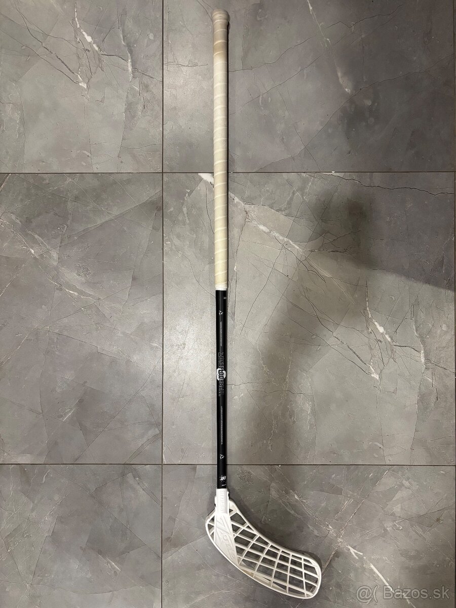 Florbalová hokejka Zone-čepeľ Hyper 109cm - ľahká a odolná