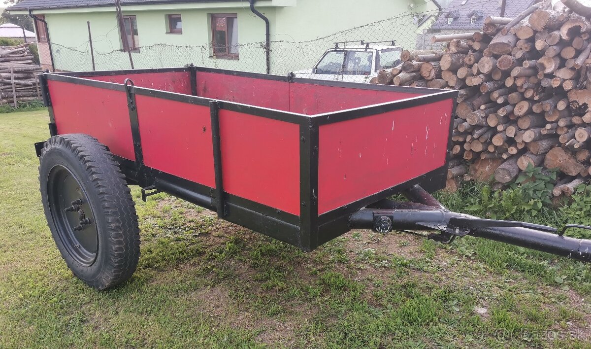 Vlečka za traktor