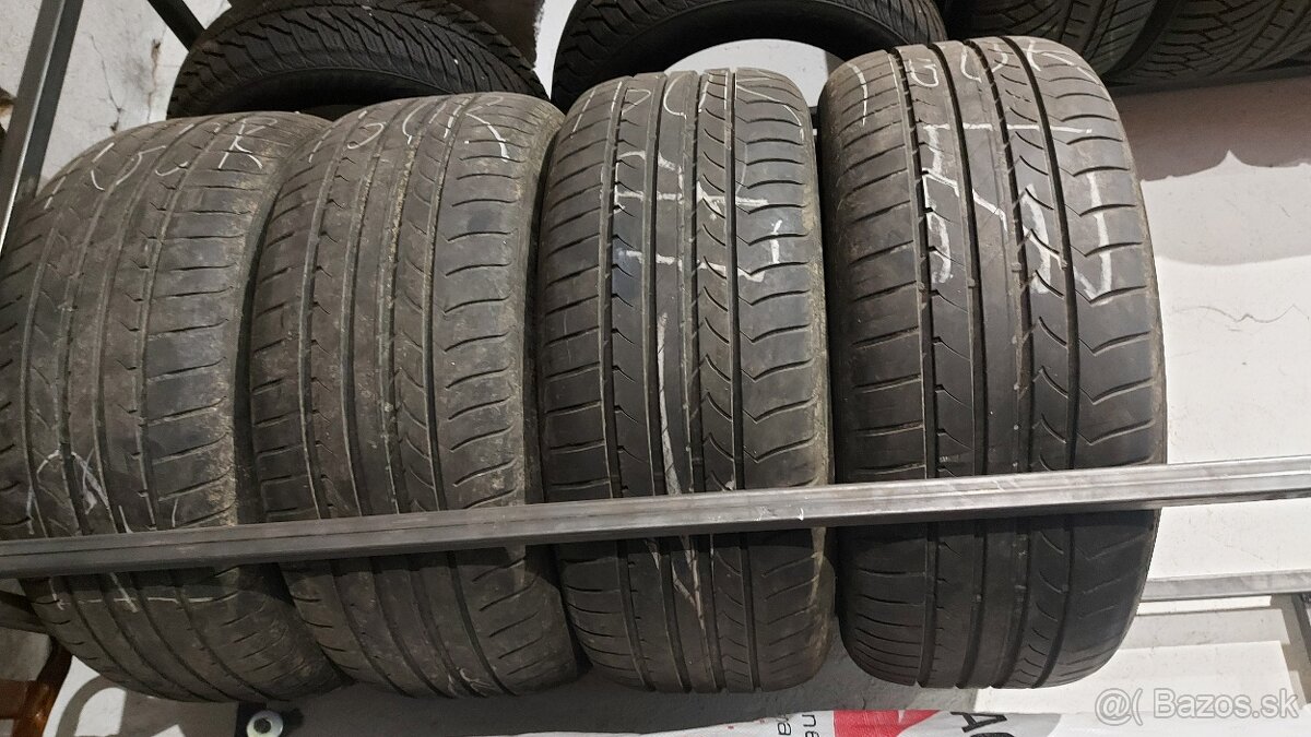 255/50 R19