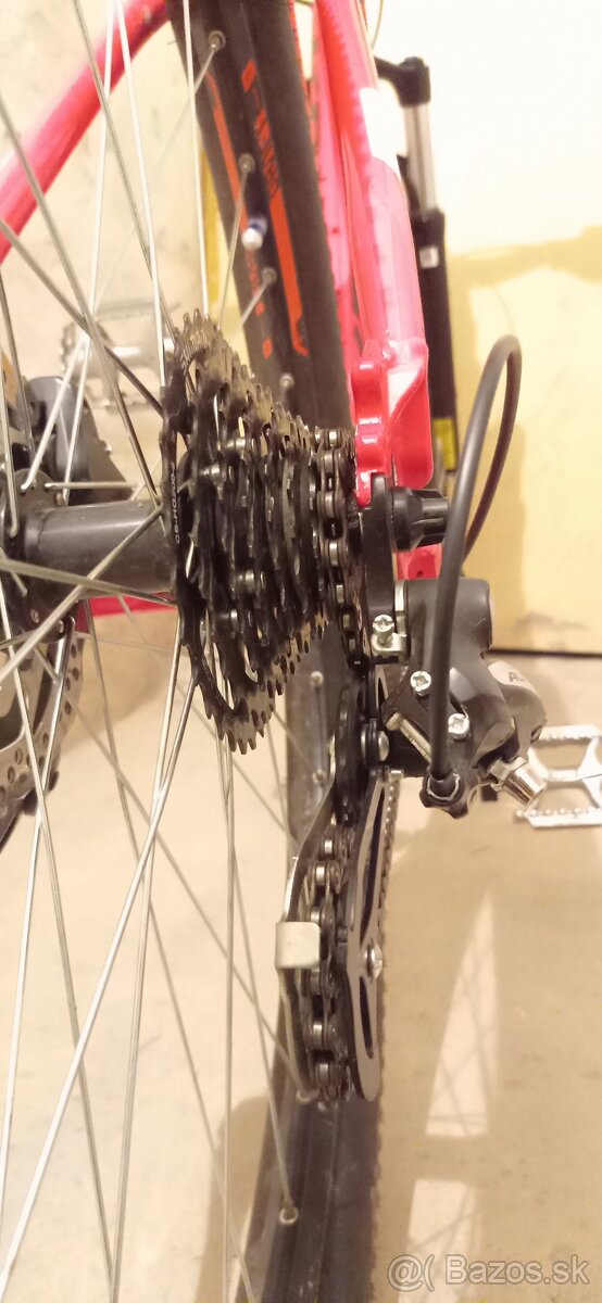 Predám horský bicykel Kellys