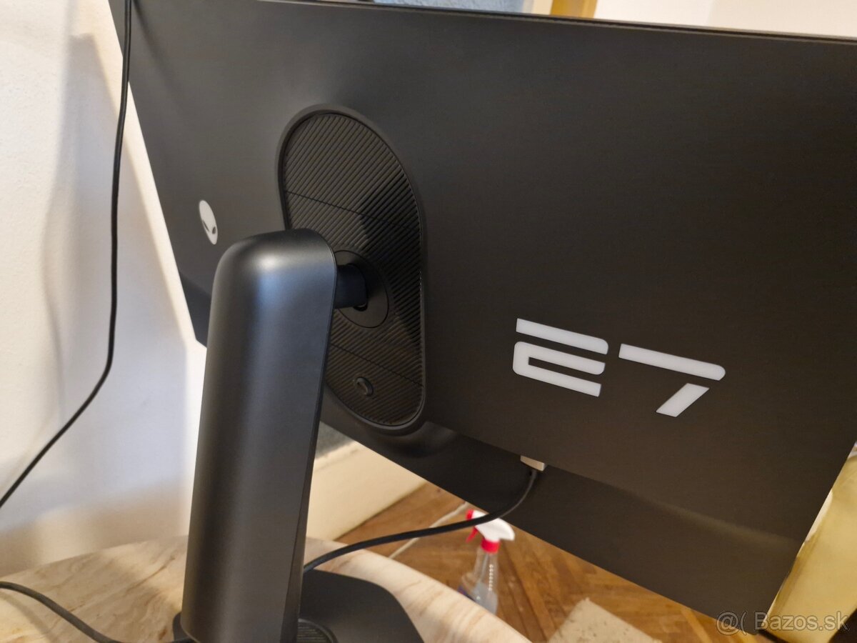 Predám Alienware AW2724DM 2560x1440 QHD