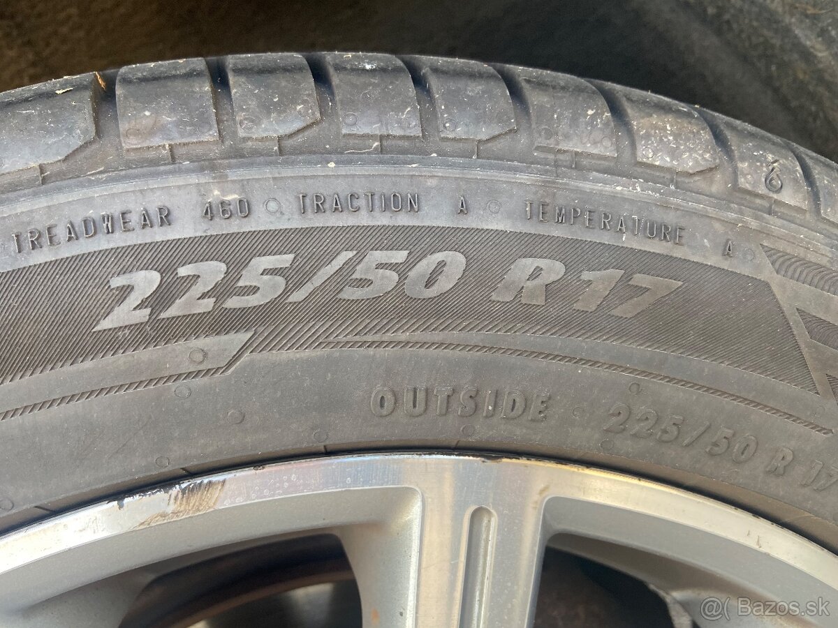 Predám letné pneu 225/50 R17