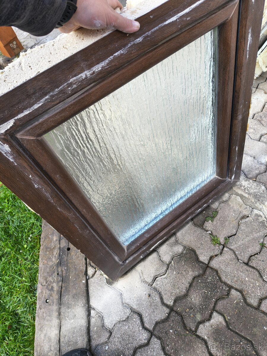 Predám plastové okná