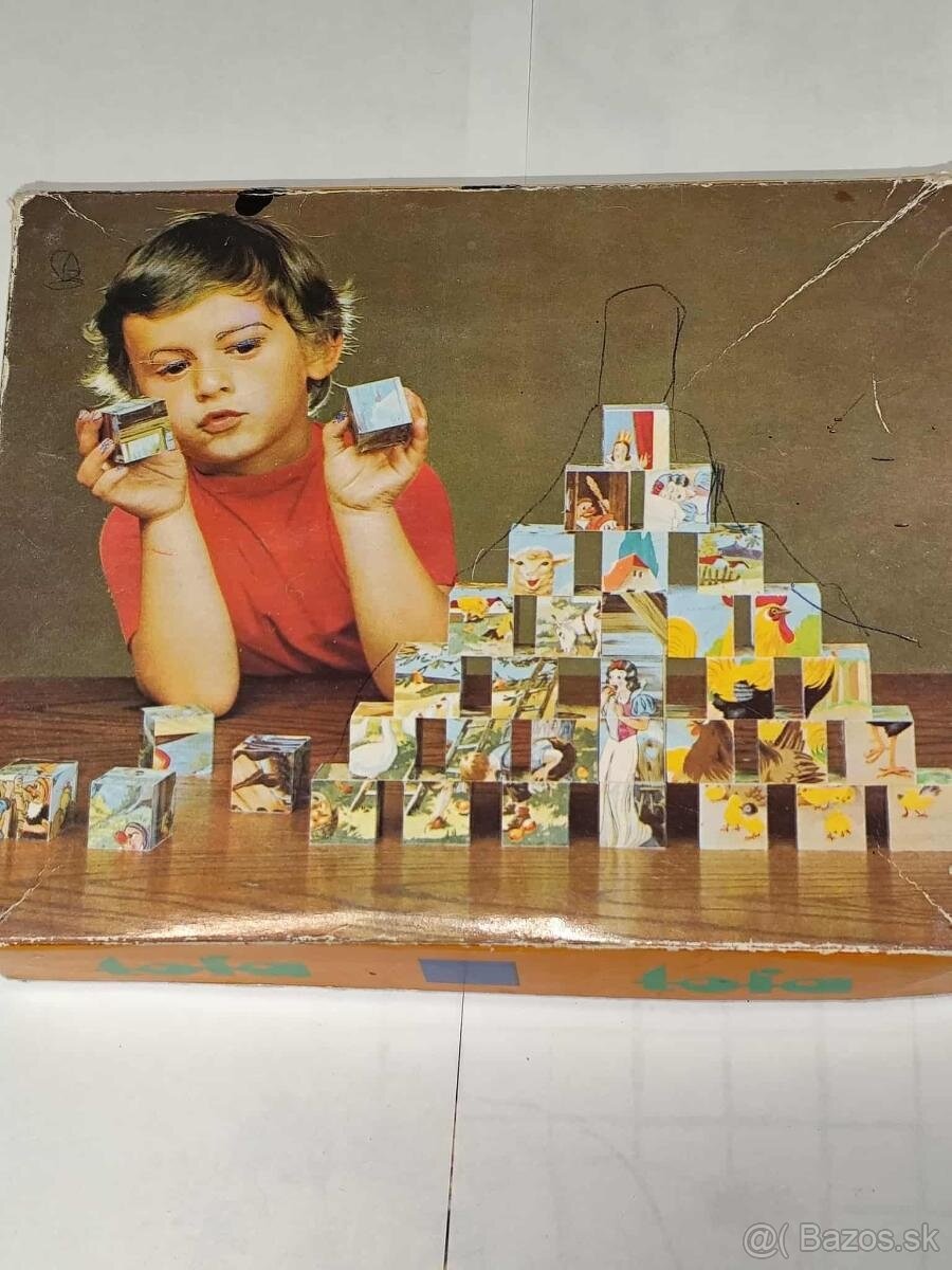 retro drevené kocky