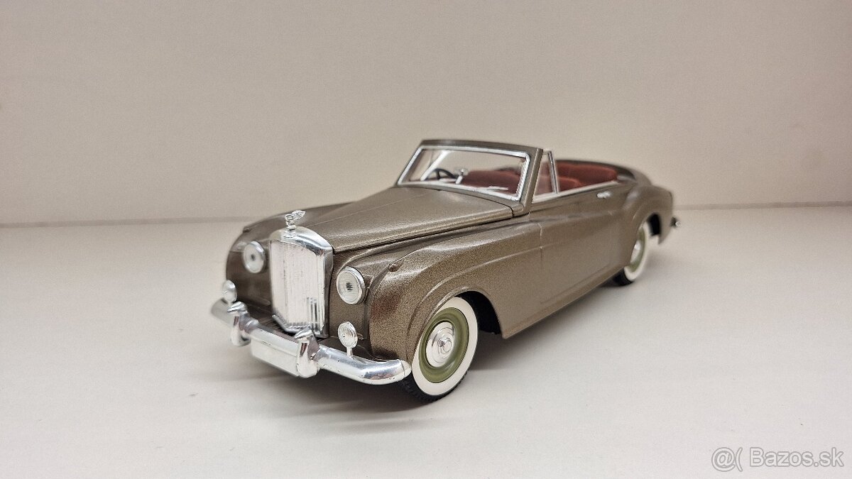 1:18 - 1:20 BENTLEY S2