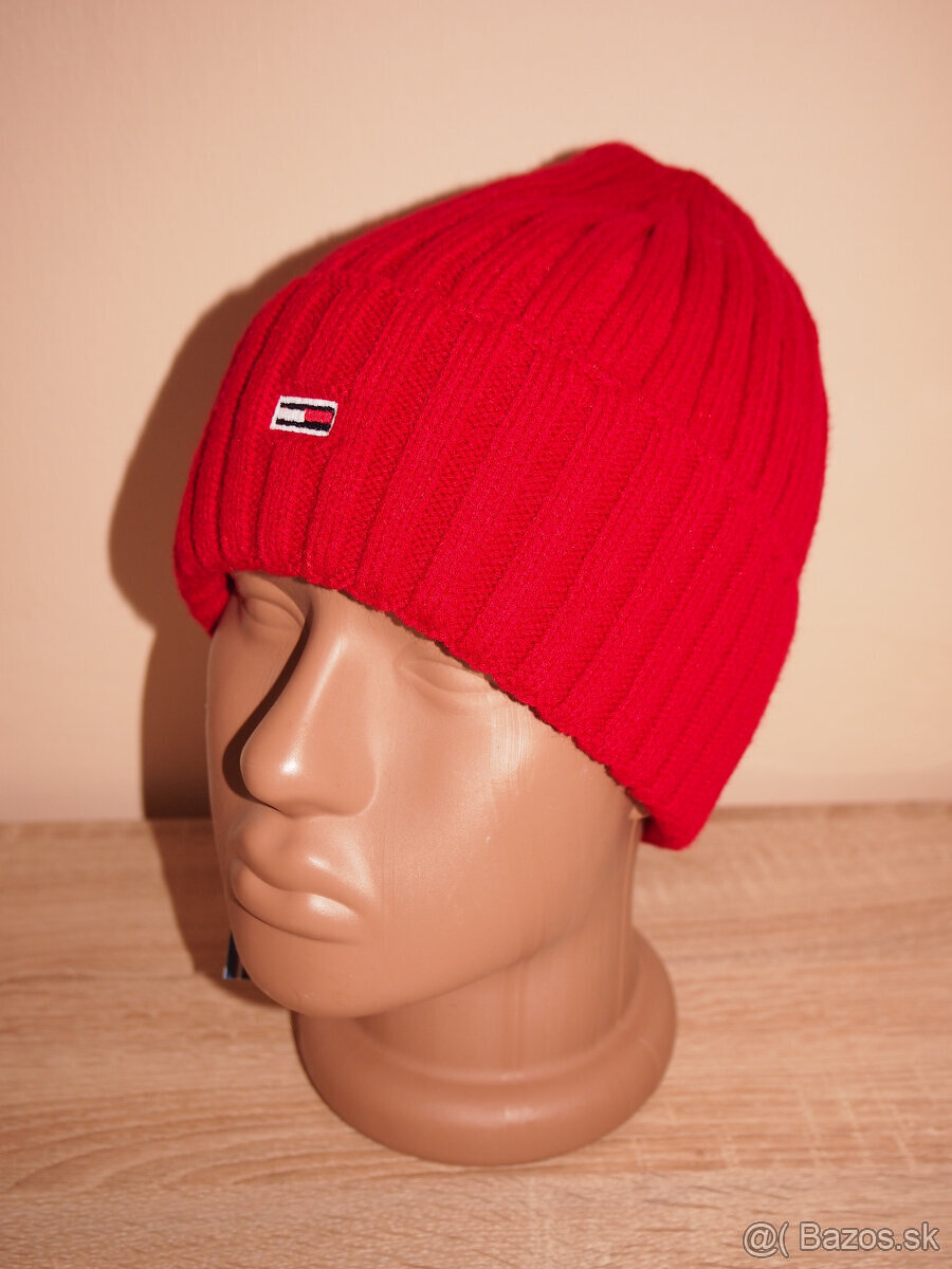 Tommy Hilfiger červená čiapka