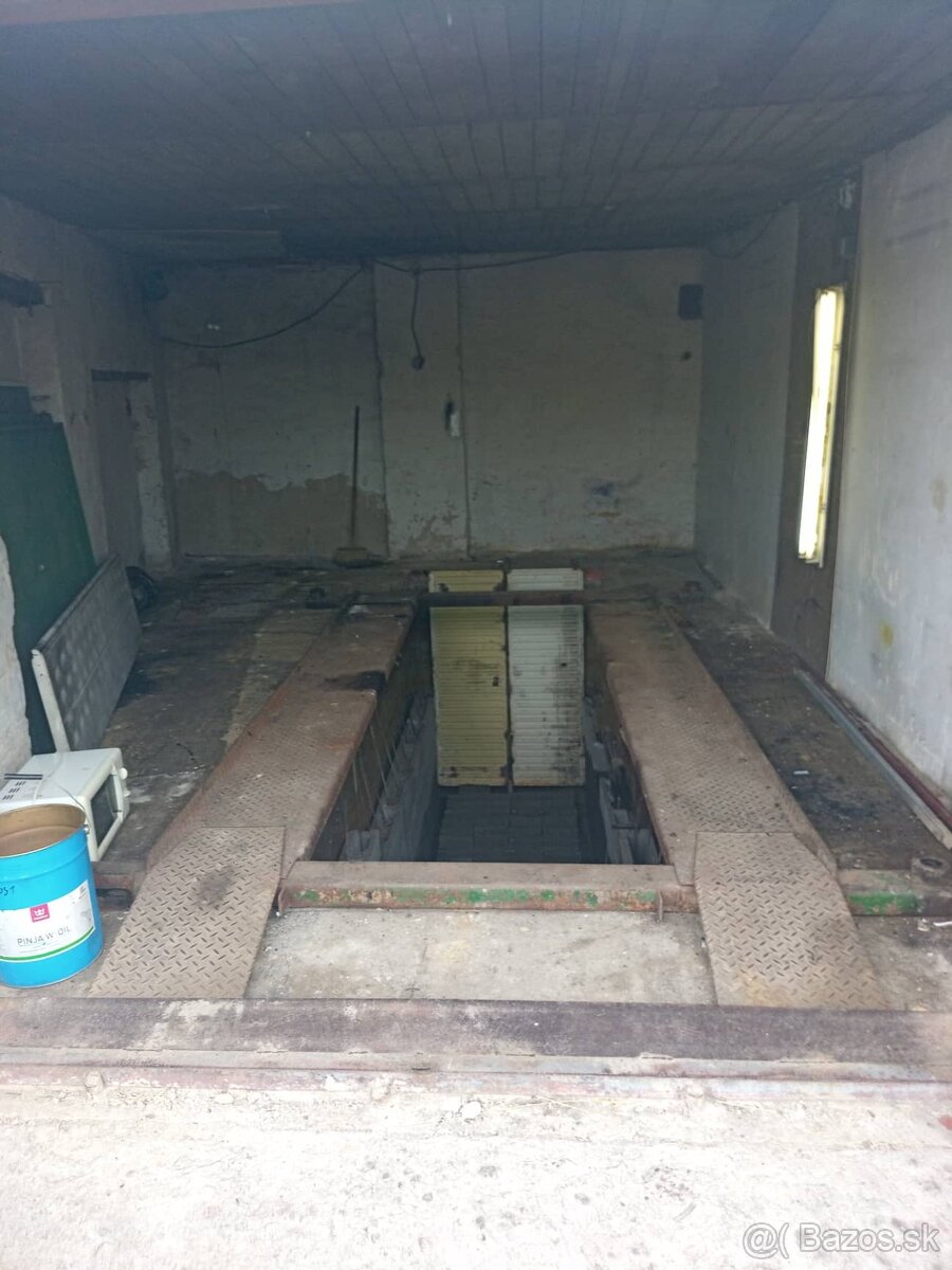 Predám velkú garáž 20m2