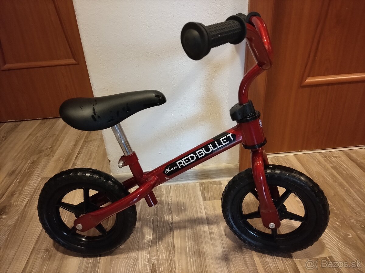 Odrážadlo Chicco Red Bullet