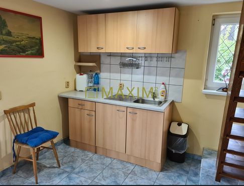 Nová znížená cena Prídite si pozrieť rekreačnú chatu v Jaku