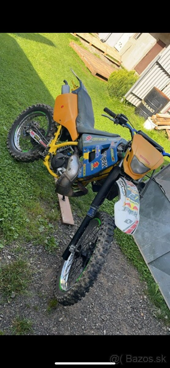 Predám alebo rozpredám suzuki ts 125R