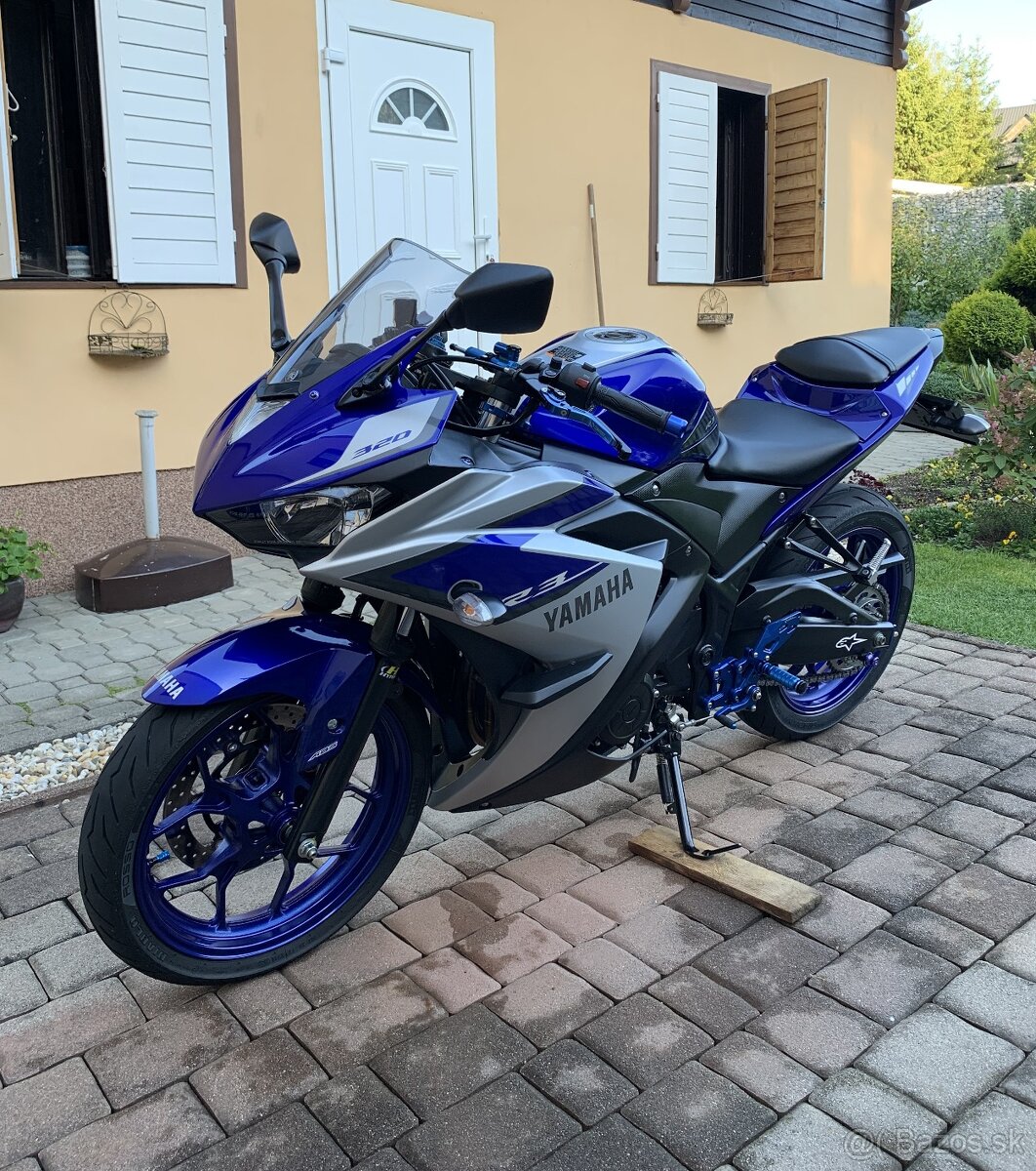 Yamaha YZF R3 2016 - TOP STAV