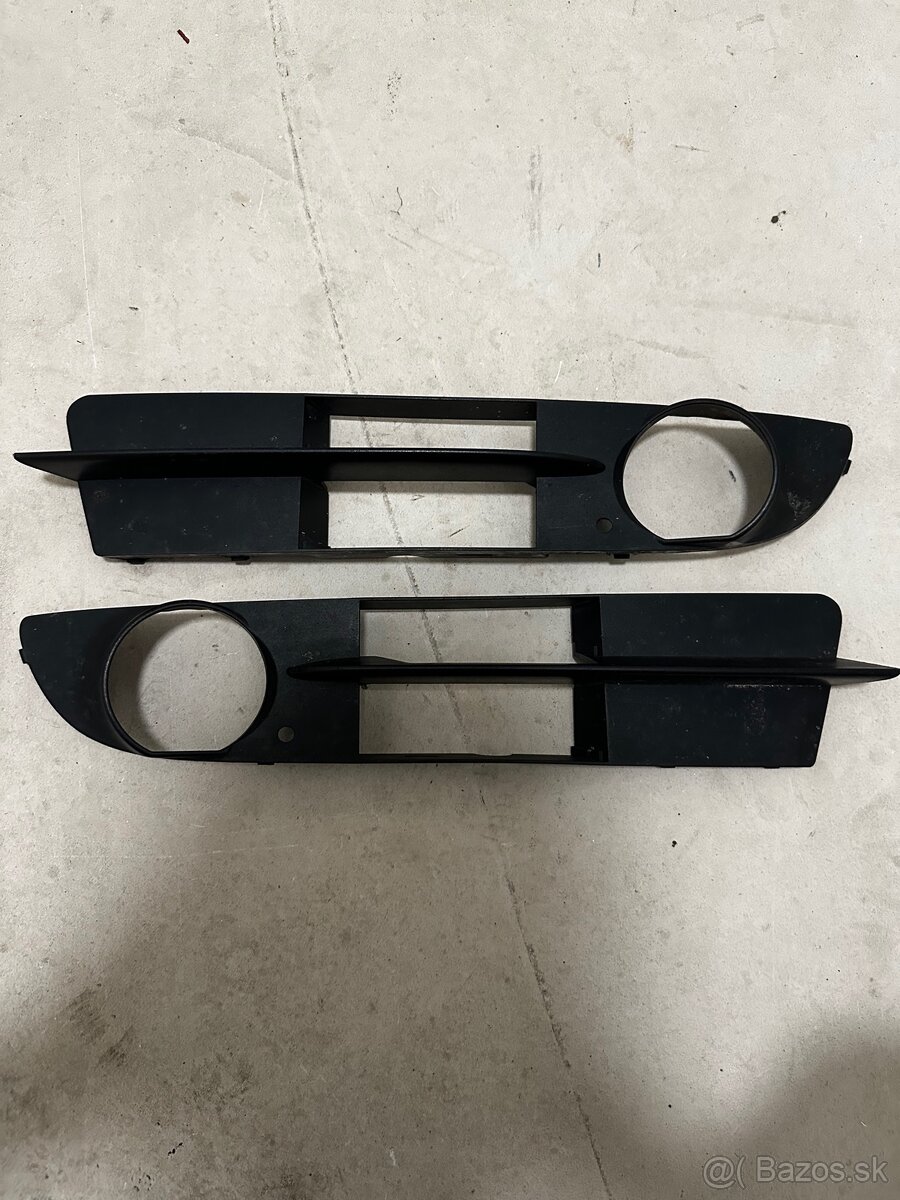 SPODNÁ MRIEŽKA NÁRAZNÍKA BMW E60, HMLKOVÉ SVETLO