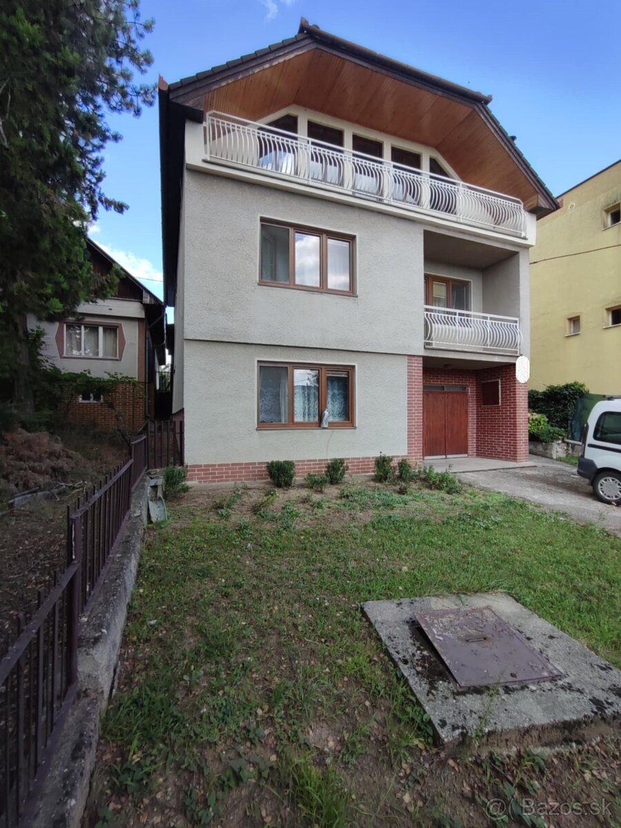 Exkluzívne ponúkame na predaj rodinný dom Levice, F.HEčku