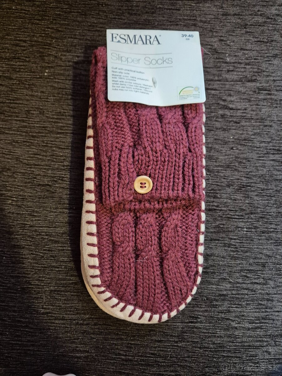 Dámske protišmykové papuče- ponožky veľ 39-40