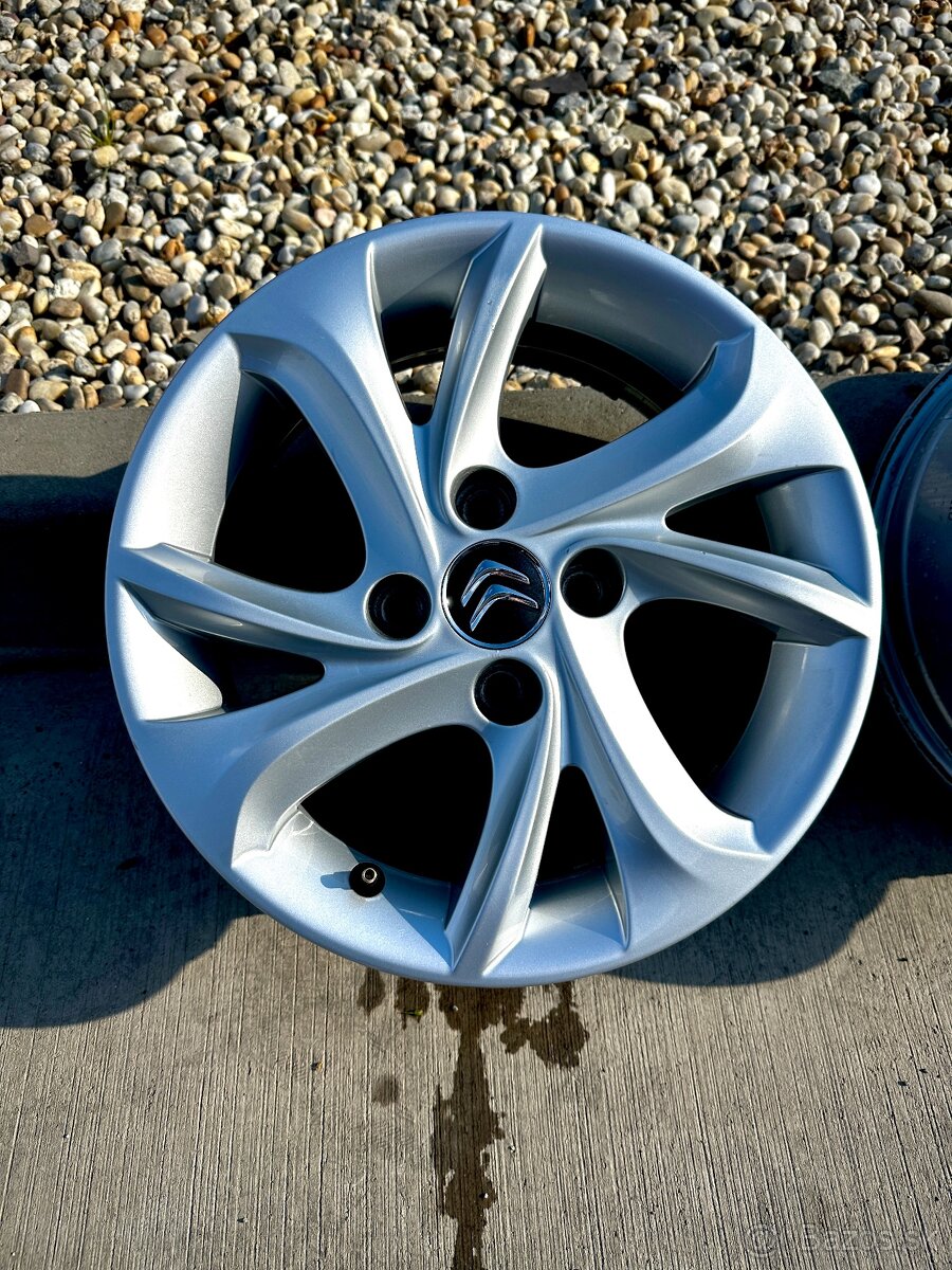 4X108 6J Et27 R15 - originálne Citroen