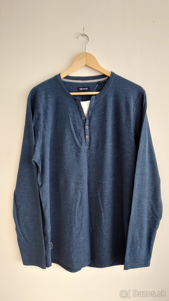 • Na predaj nový pánsky sveter MCNEAL •