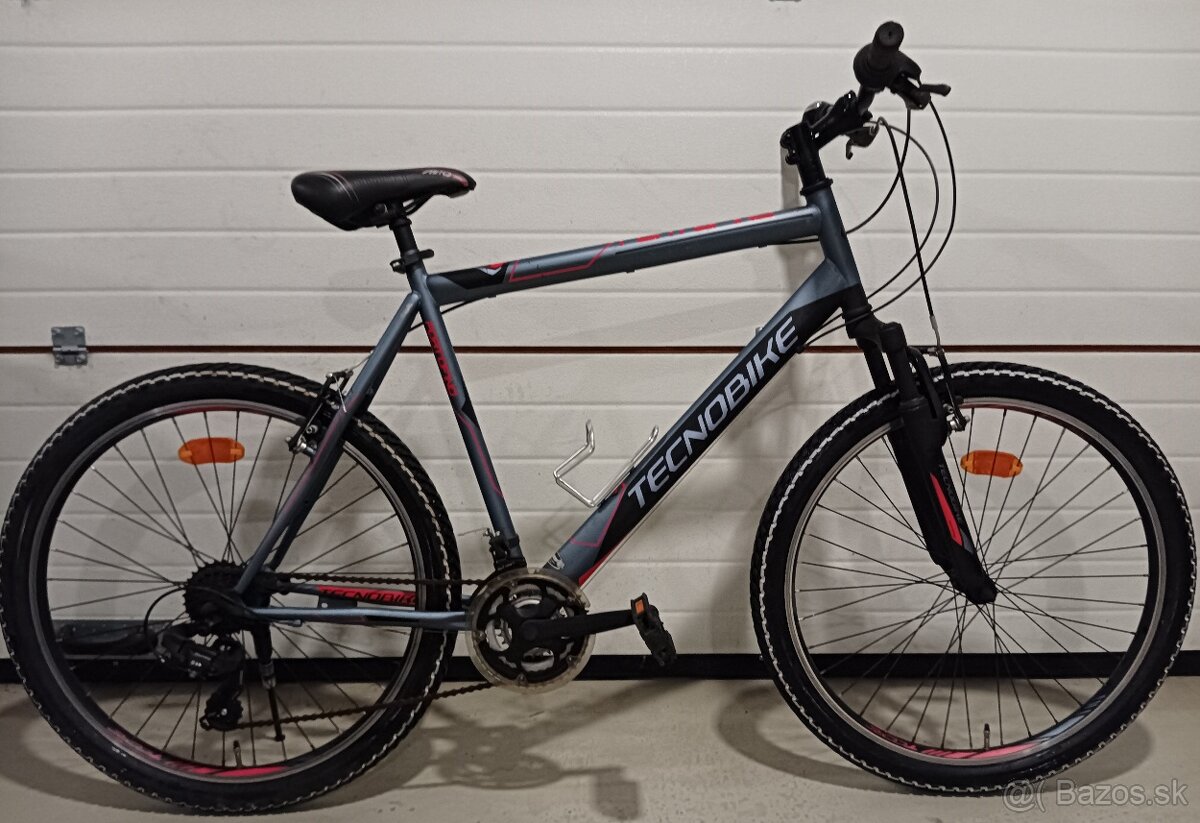 Tecnobike, rám 56cm, kolesá 26"