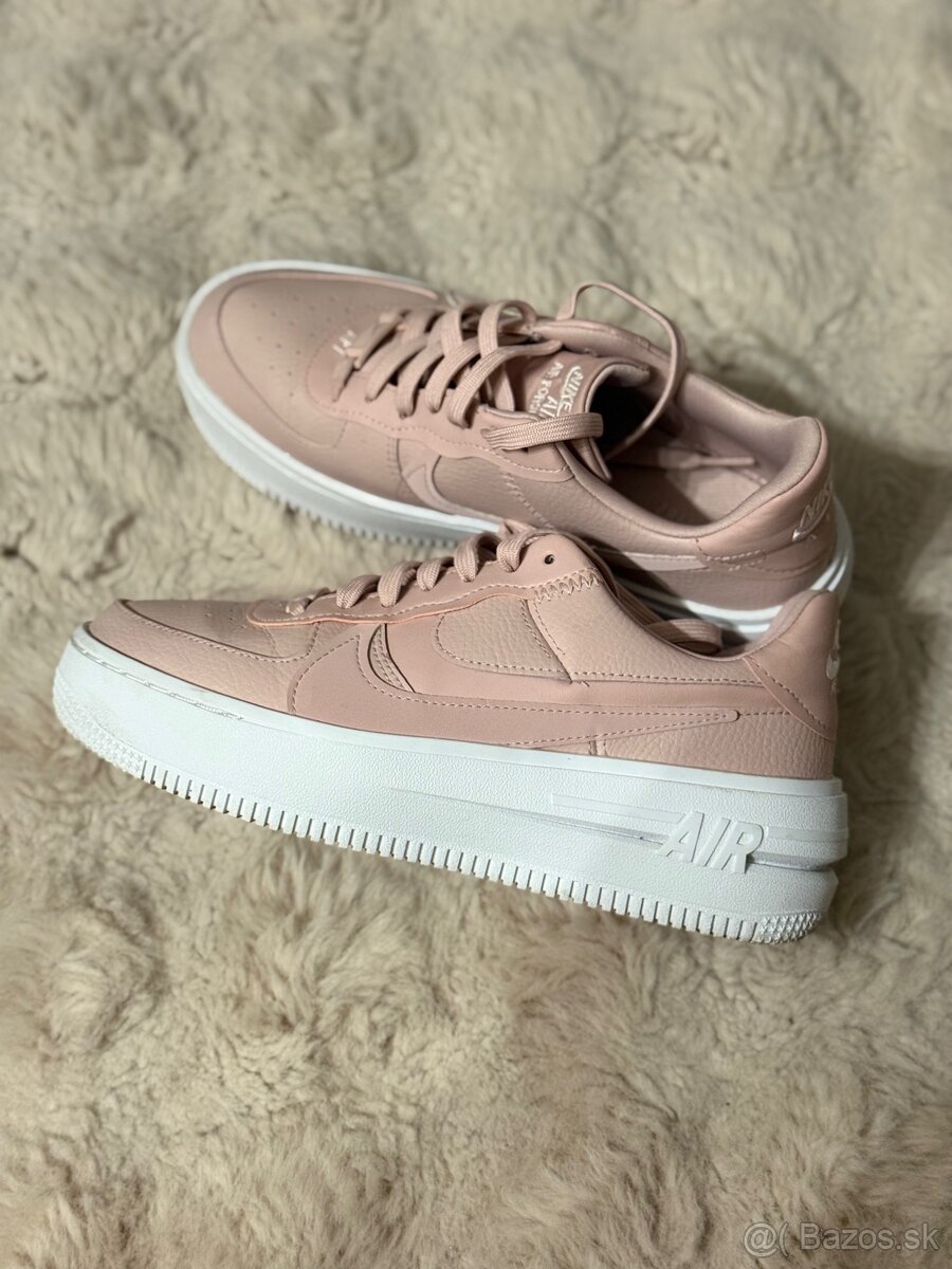Nike Air Force 1 Platform