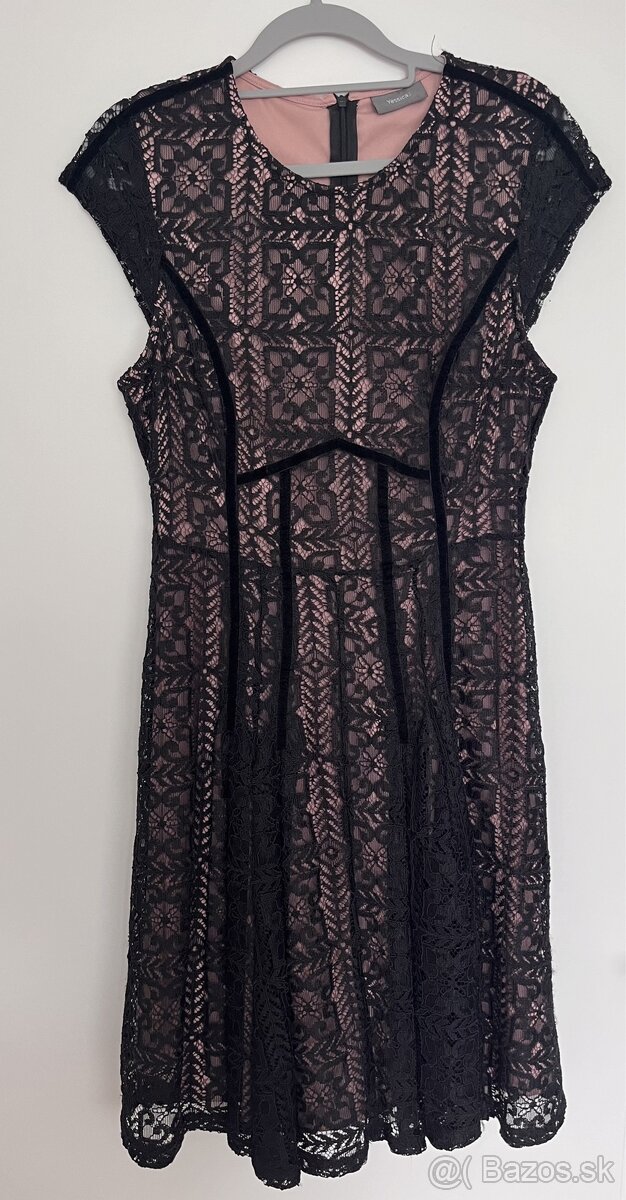 Čierno-ružové dámske šaty, v. 38