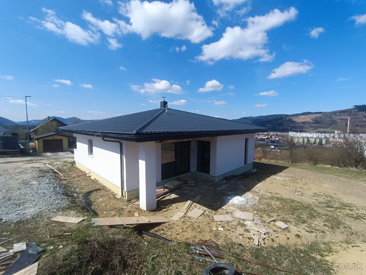 Novostavba 4 izb.rod.domu,809 m2 - Budatinska Lehota, KNM