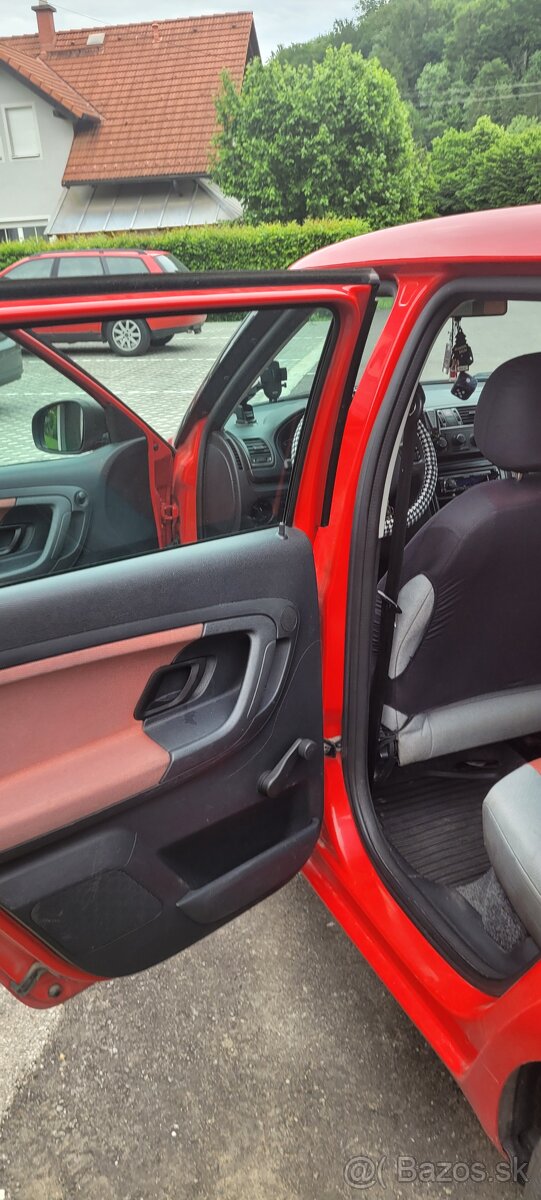 Skoda fabia.