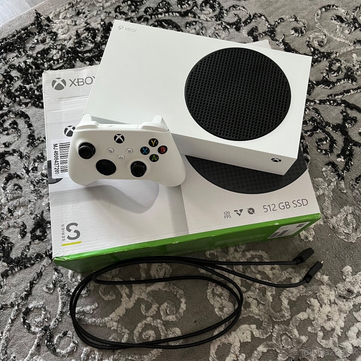 Xbox Series S - 512 GB SSD + príslušenstvo