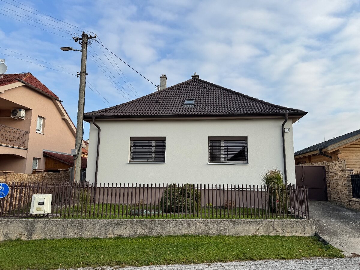 Predaj rodinného domu v Trstíne