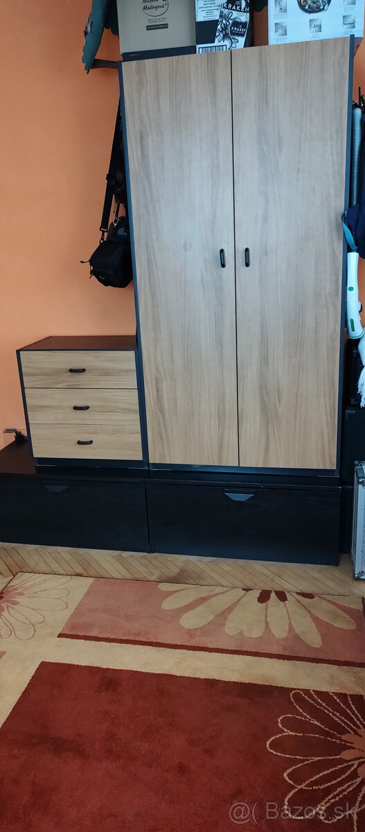 Darujem Skrine za 20 eur