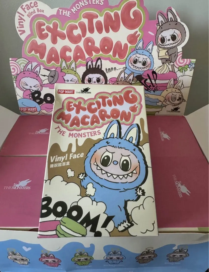 Labubu Macron Mystery Box