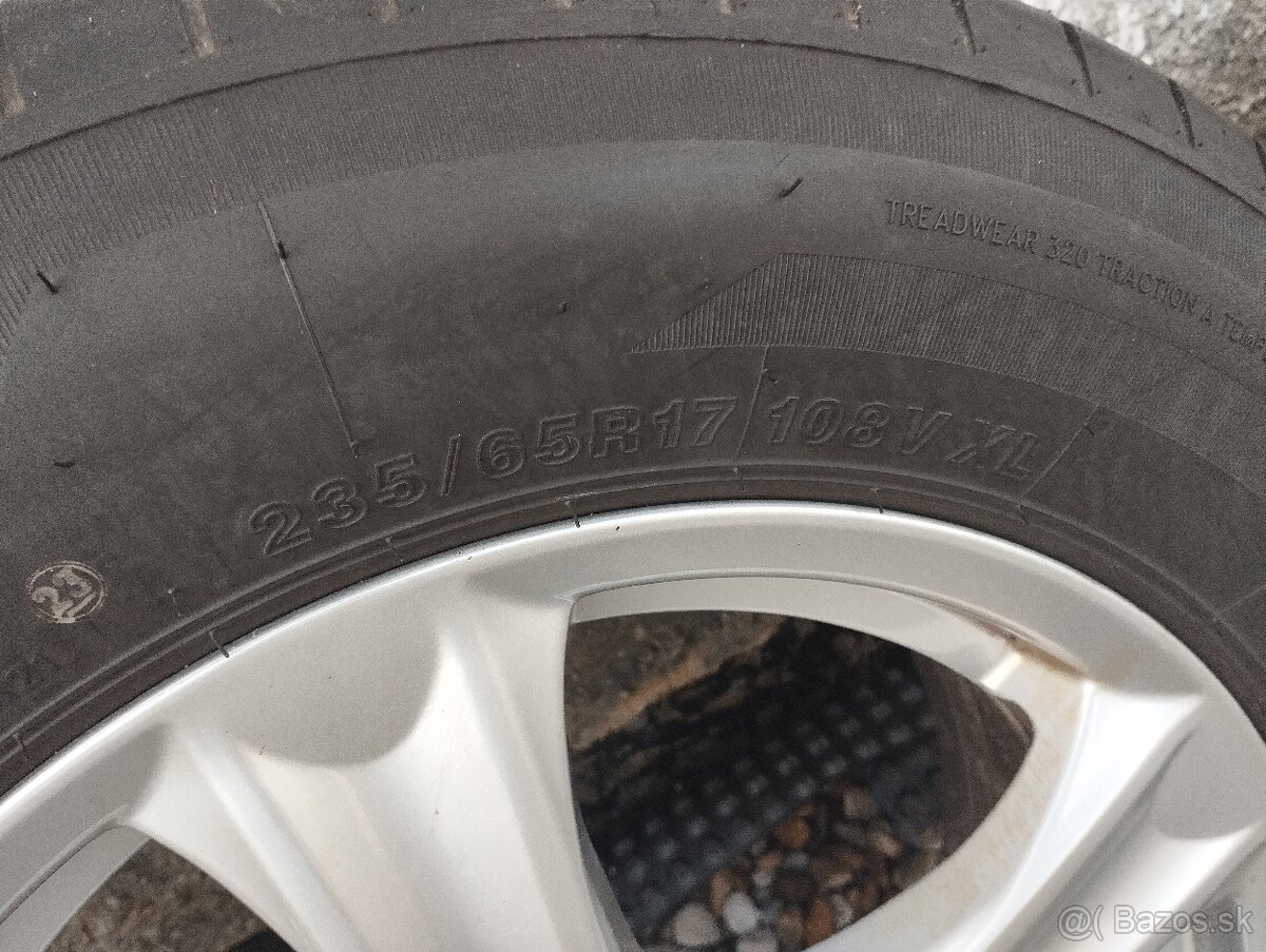 235/65r 17 5 x114.5 Hyundai