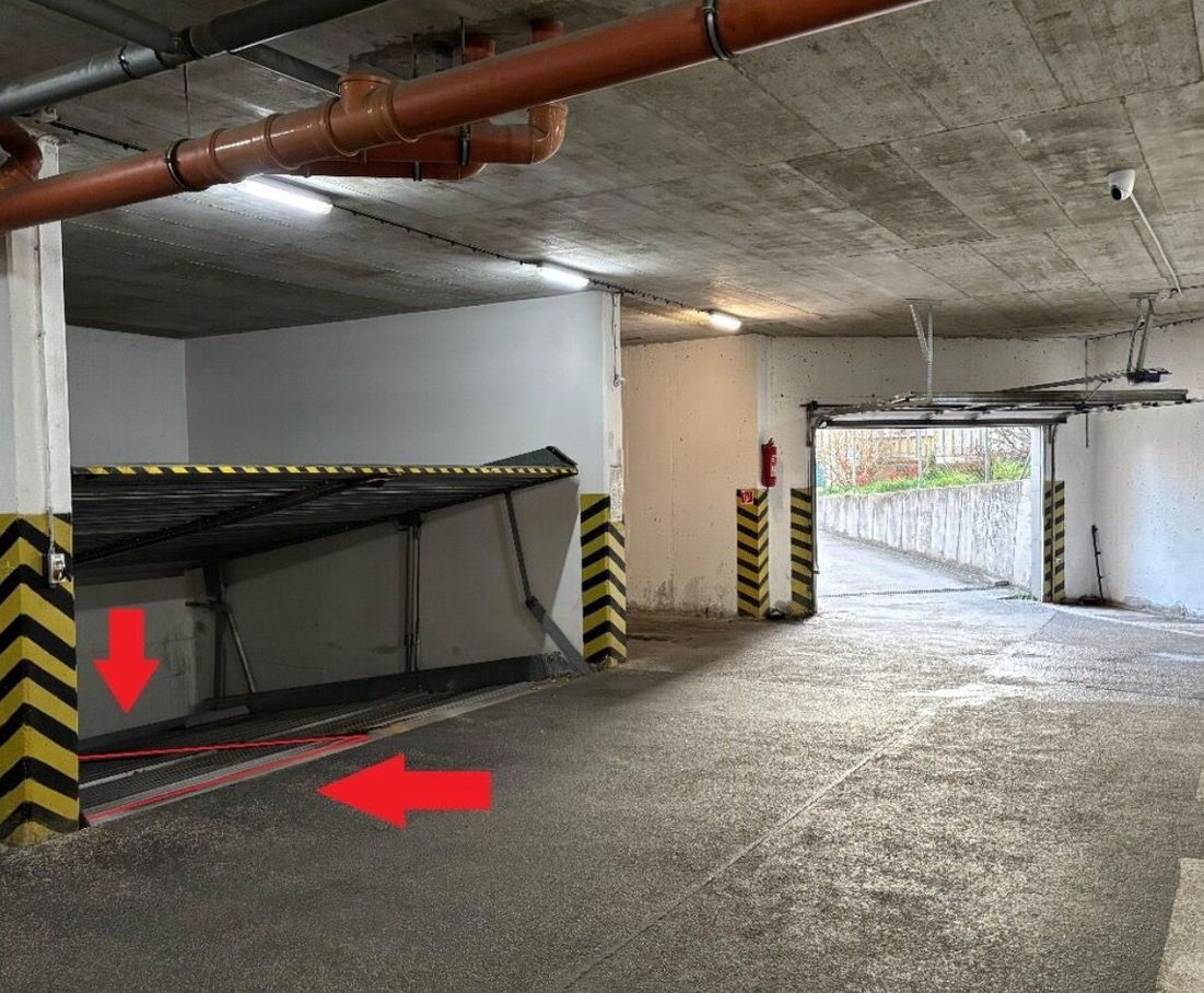 Parkovacie státie na predaj, Tomášikova - Ružinov