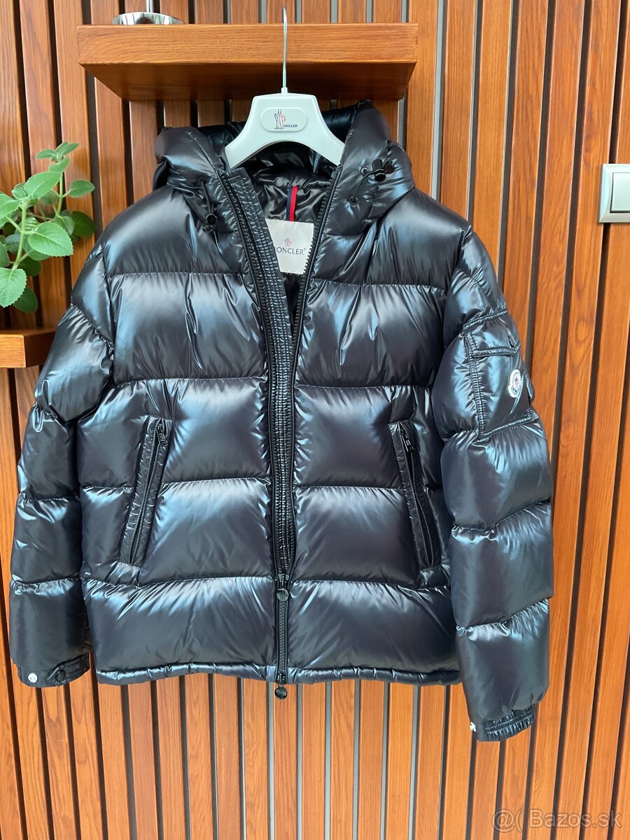 Moncler