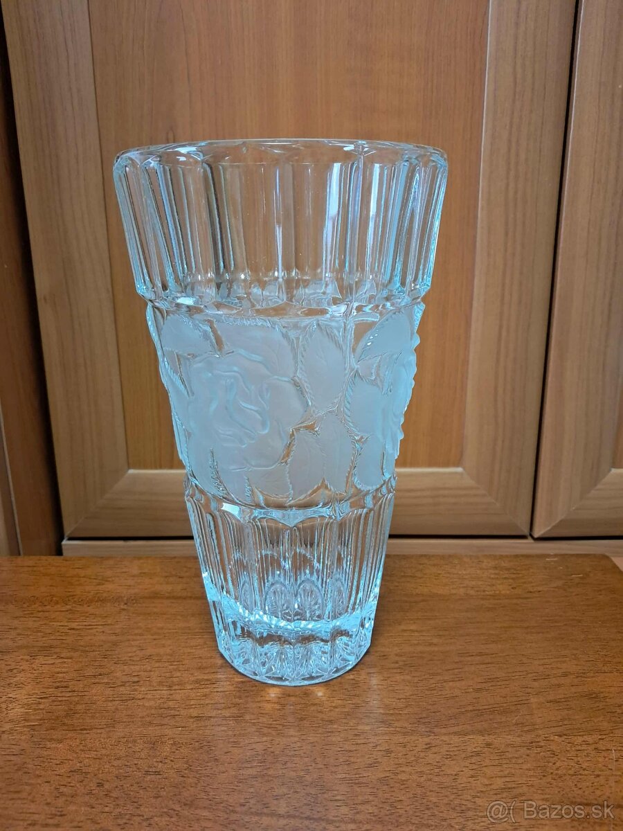 VAZA zo serie Sklo Union - Rosice