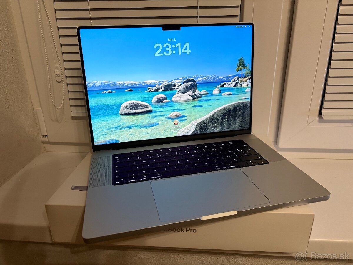 MacBook Pro 16 M1 Pro 16/512GB 15 cyklov