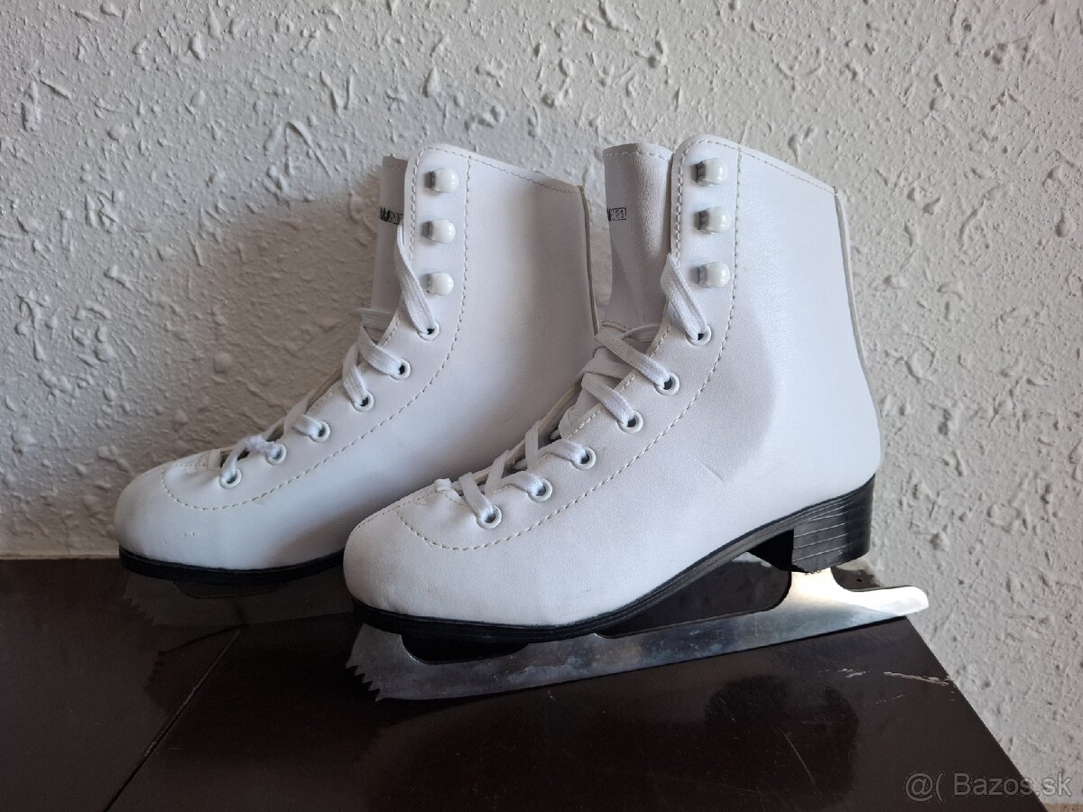Dievčenské korčule zn. Crowned, veľ. 33