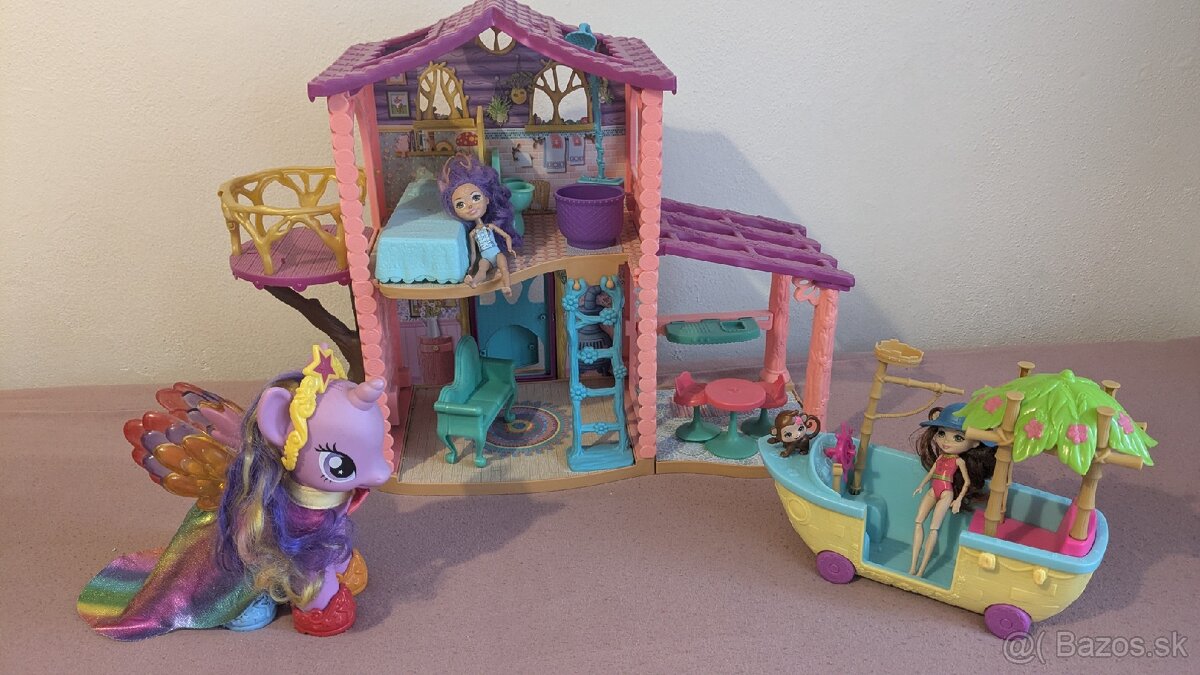 Enchantimals domcek + lod