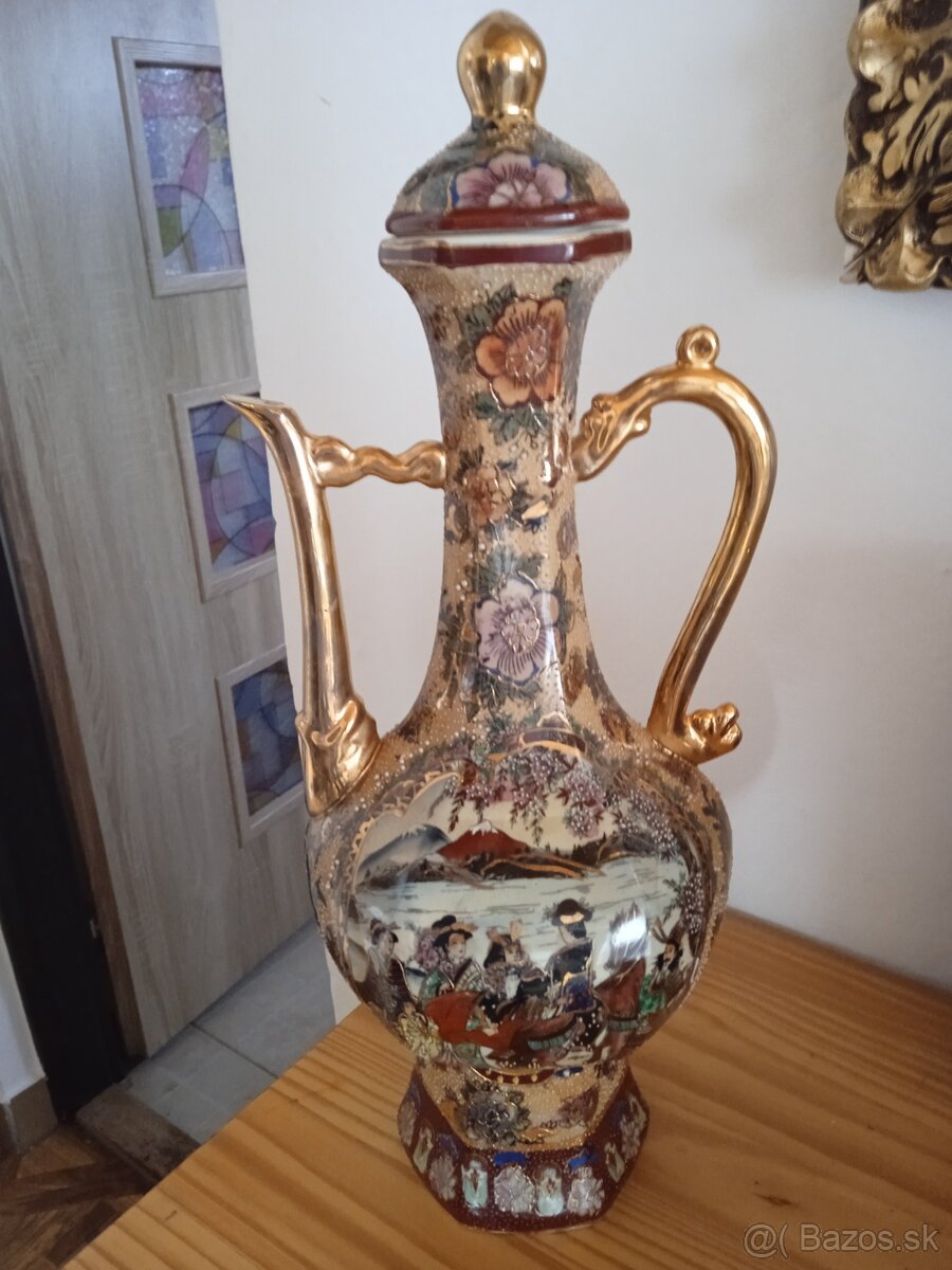 Starý čínsky čajník