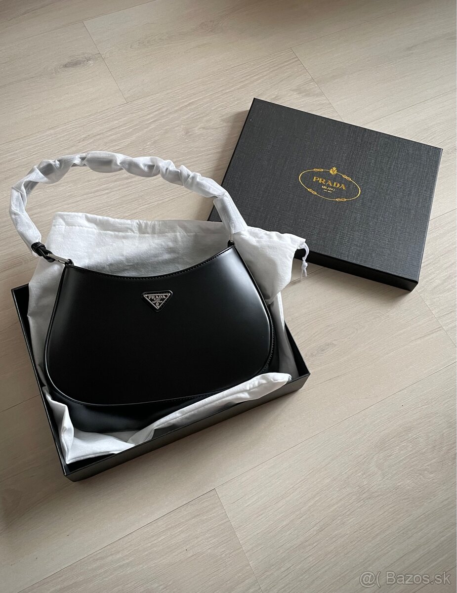 Prada čierna dámska kabelka