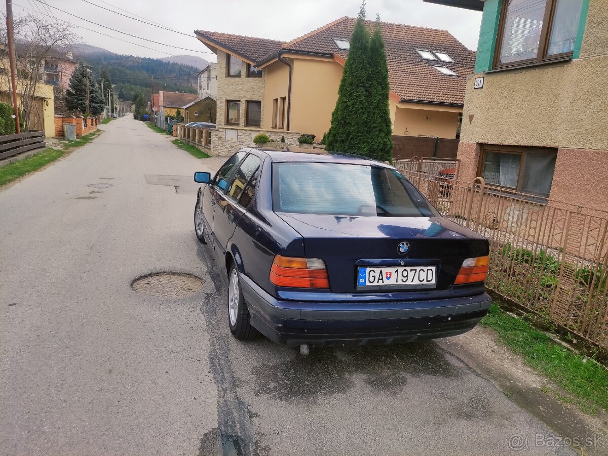 BMW E36 318tds